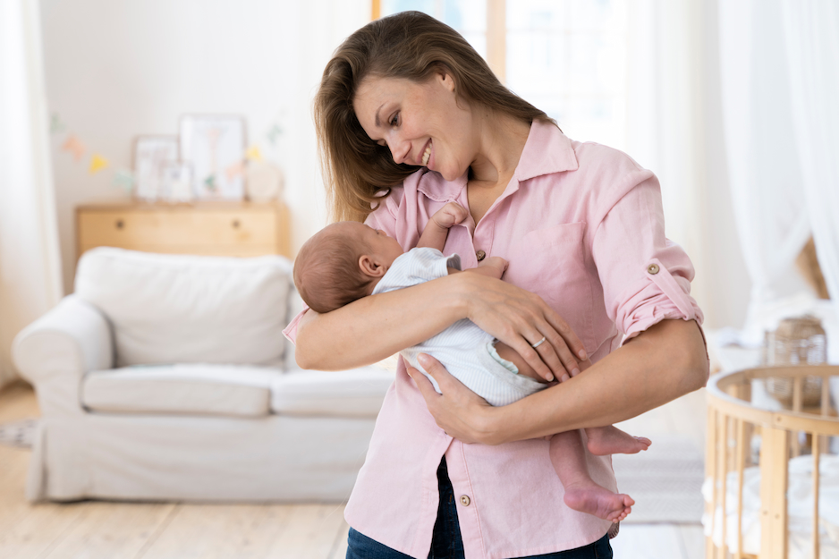 Imagen de El Viaje de la Maternidad: Nacimiento, Hormonas y Emociones